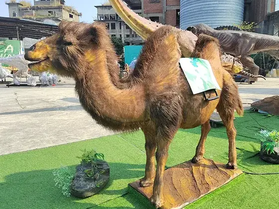 Camello animatrónico