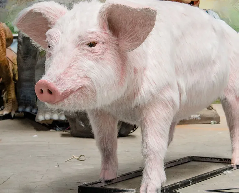 Cerdo animatrónico