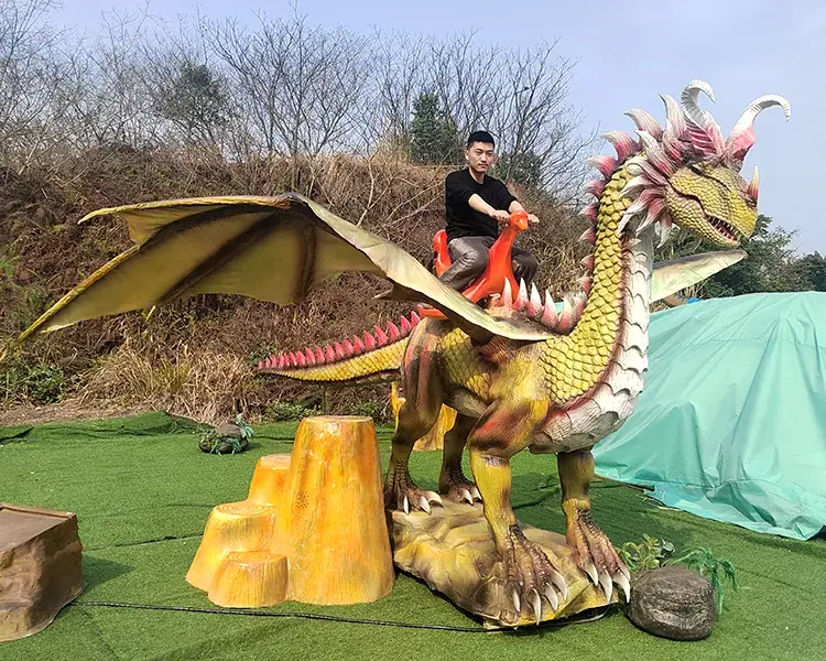 Dragón montable (paseo)