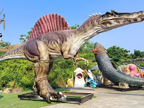 Espinosaurio que camina (espectáculo)