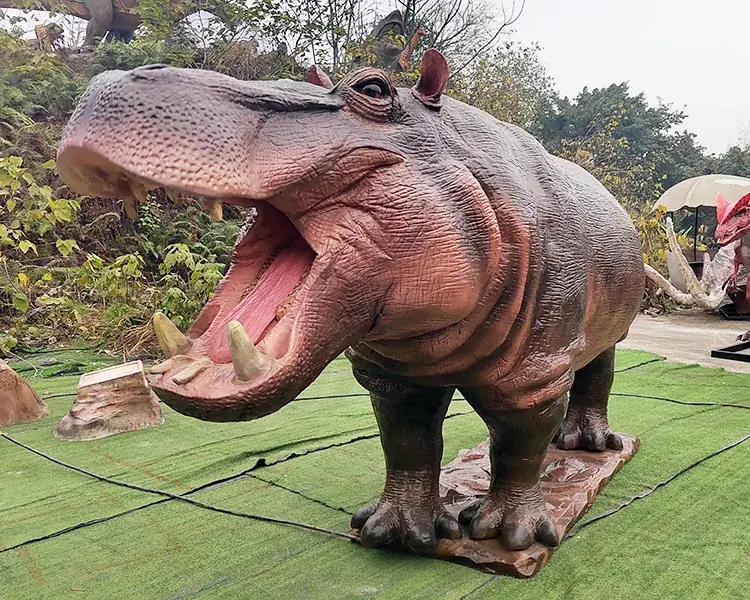 Hipopótamo animatrónico