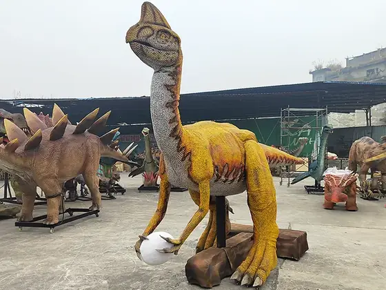 Oviraptor animatrónico