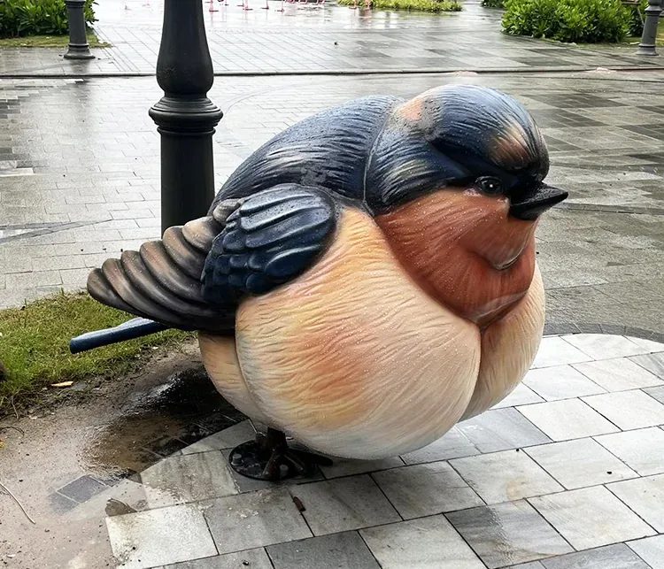 Pájaro gordo gigante