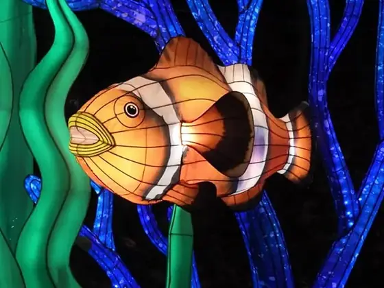 Pez payaso luminoso LED