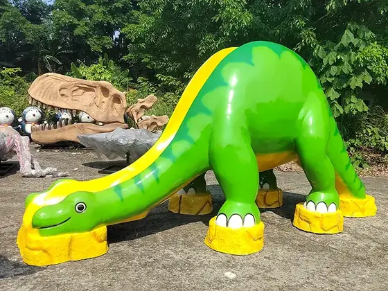 Tobogán de dinosaurio