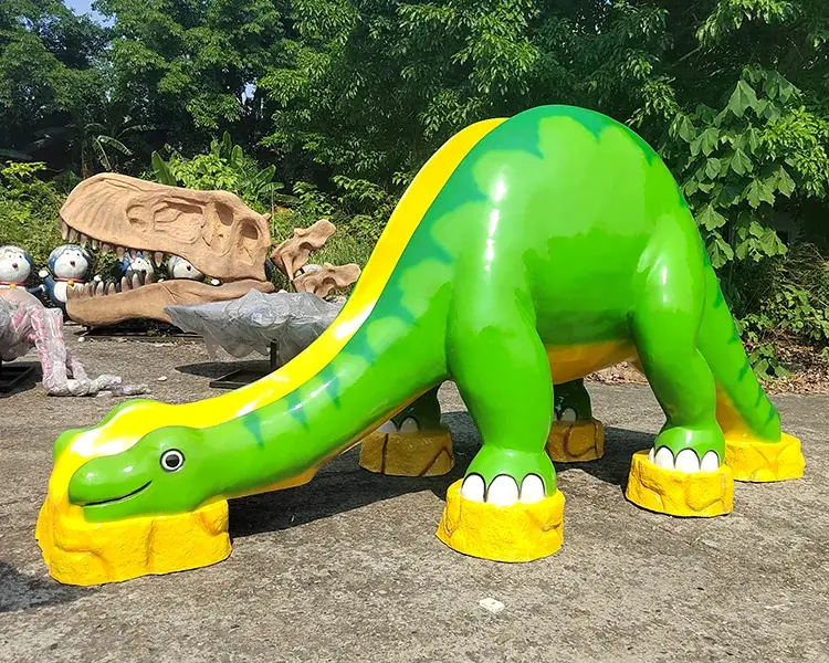 Tobogán de dinosaurio